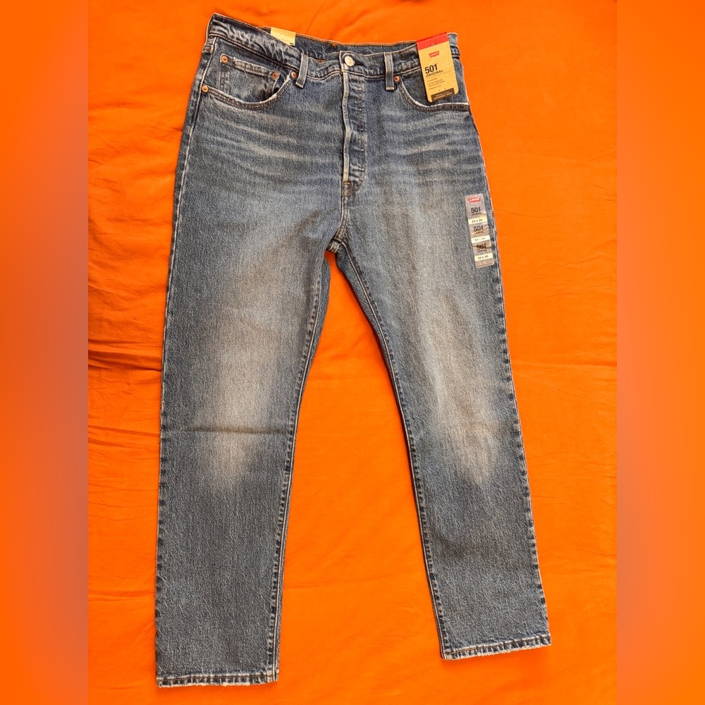 NWT Women’s Levi's 501 Jeans